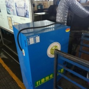 蘇州某機床成產廠家使用我公司打磨拋光集塵（chén）器