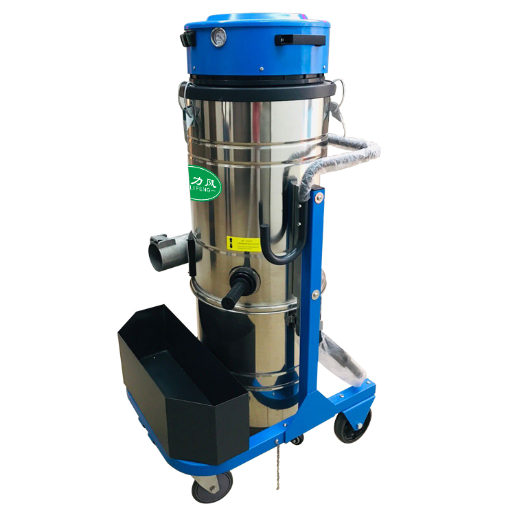 粉末粉（fěn）塵作業環境如何選擇合適的工業吸塵器-2